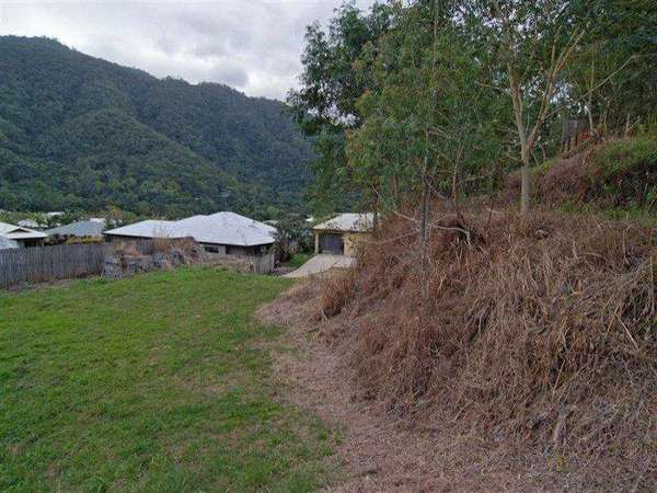 31 William Hickey Street, Redlynch - Thumbnail 5