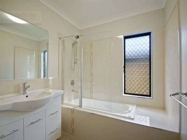 15 Carter Close, Smithfield - Thumbnail 6