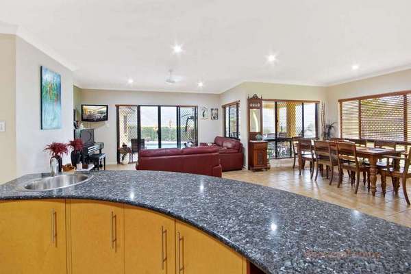 64 Fairley St, Redlynch - Thumbnail 7