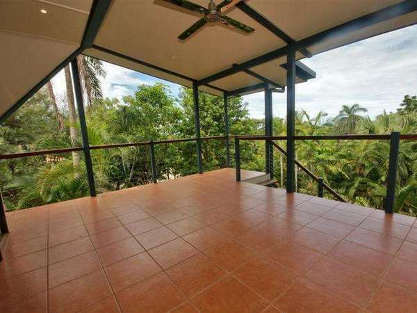 10 Megan Street, Freshwater - Thumbnail 3