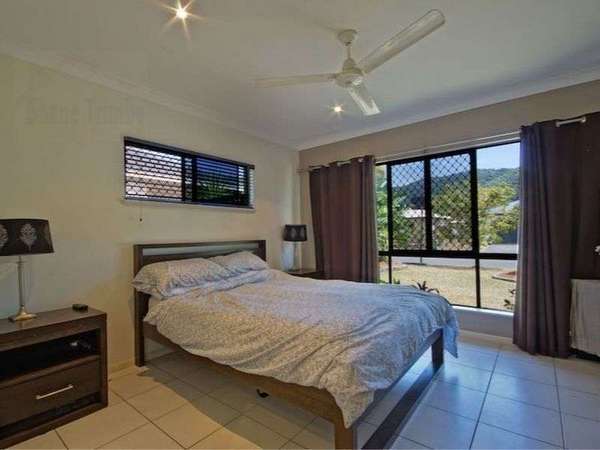 9 Davidson Close, Redlynch - Thumbnail 3