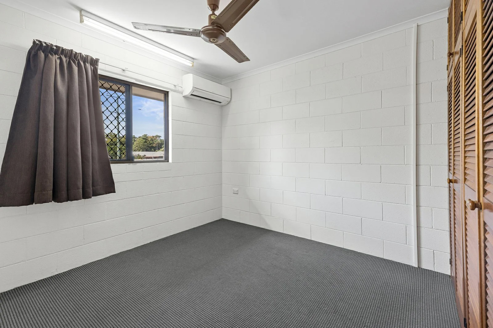 2/112 Windarra ST, Woree - Thumbnail 4