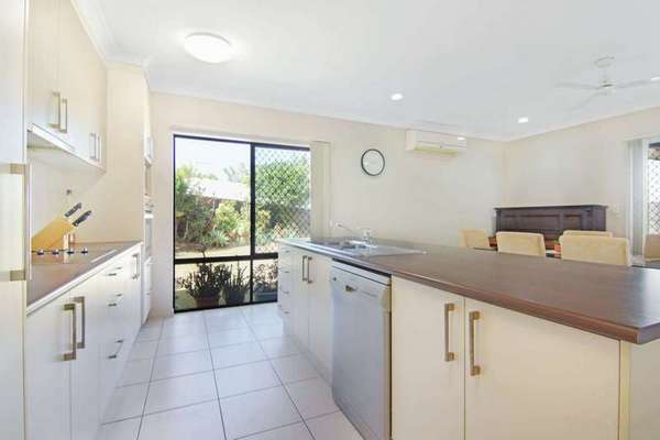 31 Tyrconnell Crescent, Redlynch - Thumbnail 8