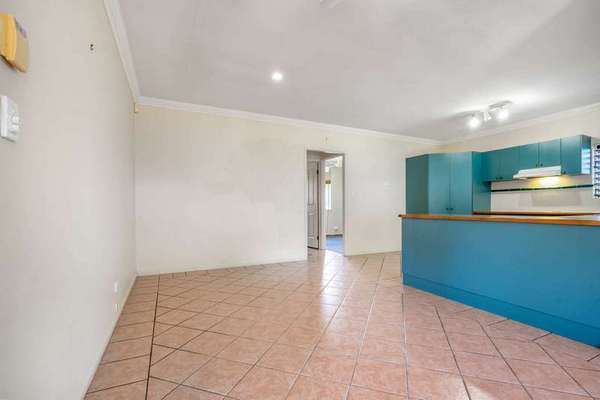 40 Village Terrace, Redlynch - Thumbnail 6