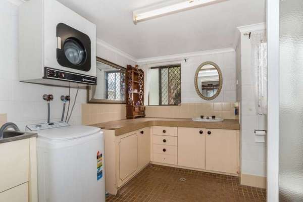 3/10 Girralong Street, Woree - Thumbnail 3
