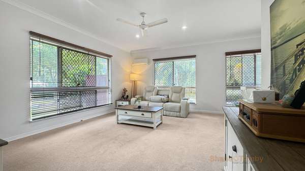 15 Red Ochre St, Redlynch - Thumbnail 2