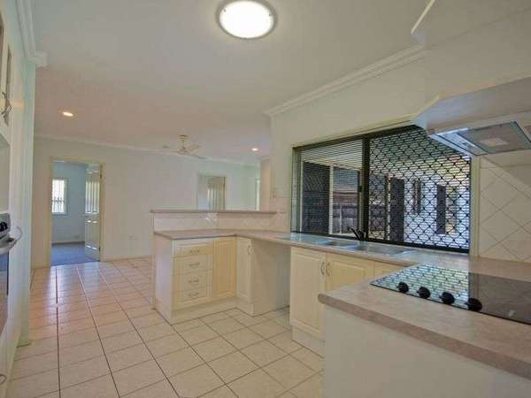 7 Bridge Close, Brinsmead - Thumbnail 8