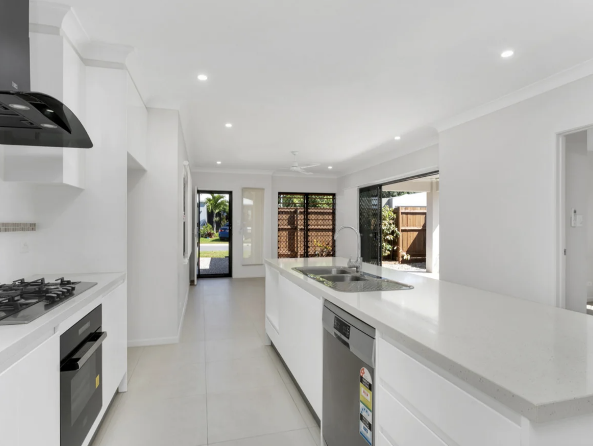 10 Ainslie Place, Smithfield - Image 1