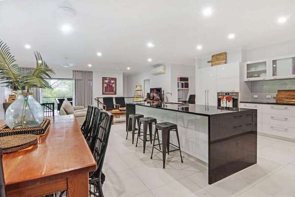 17 Buckinghamia, Redlynch - Thumbnail 4