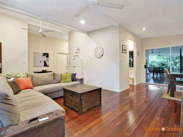 6 Bromell Close, Redlynch - Thumbnail 3