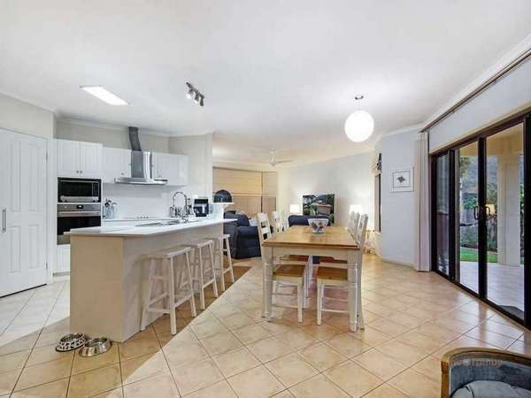 17 Red Ochre St, Redlynch - Thumbnail 5