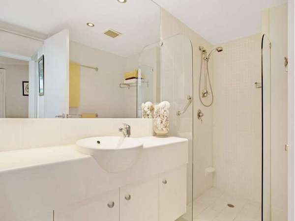 CAIRNS NORTH QLD, 4870, Cairns North - Thumbnail 5