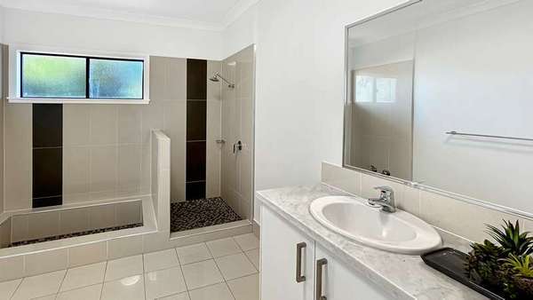 101 Fitzmaurice Drive, Bentley Park - Thumbnail 5