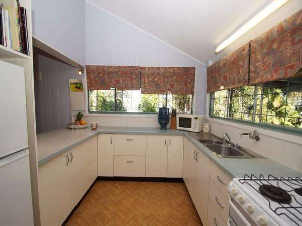 PARRAMATTA PARK QLD, 4870, Parramatta Park - Thumbnail 6