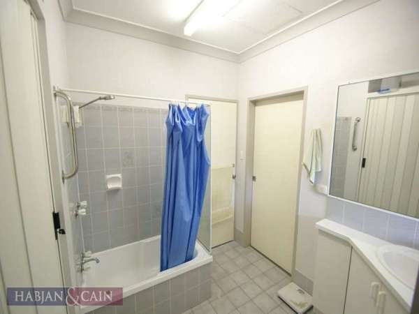 MOOROOBOOL QLD, 4870, Mooroobool - Thumbnail 5