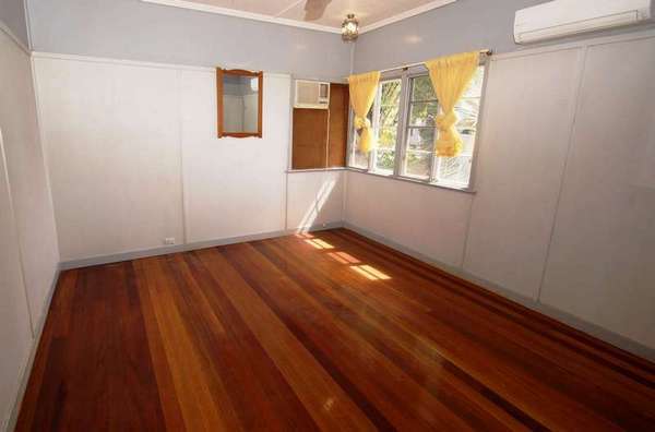 49 Balaclava rd, Earlville - Thumbnail 4