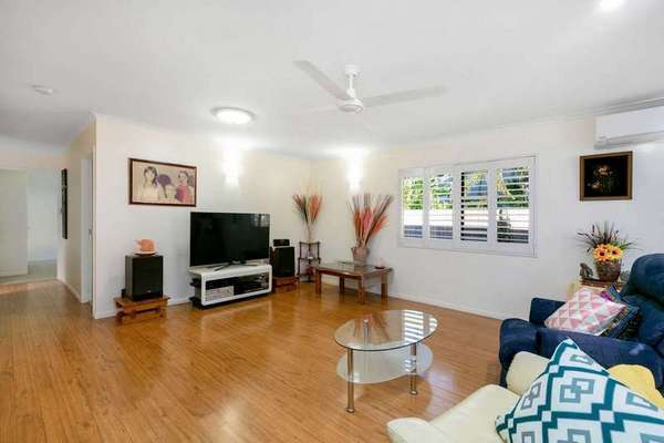 24 Windsor close, Brinsmead - Thumbnail 3