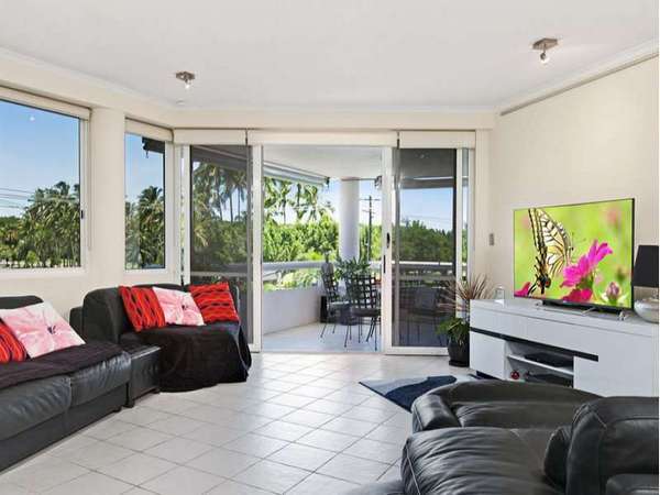 CAIRNS NORTH QLD, 4870, Cairns North - Thumbnail 2