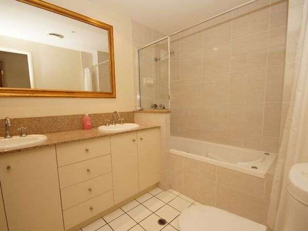 CAIRNS NORTH QLD, 4870, Cairns North - Thumbnail 7