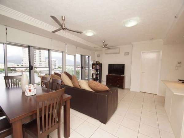 CAIRNS CITY QLD, 4870, Cairns City - Thumbnail 2