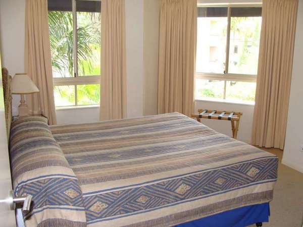 2 Greenslopes Street, Cairns North - Thumbnail 6