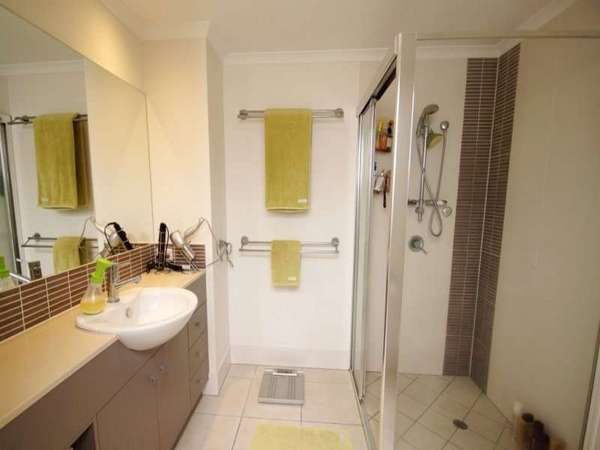 CAIRNS CITY QLD, 4870, Cairns City - Thumbnail 7