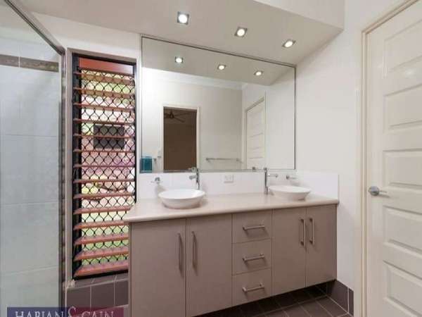 15 Milko Close, Brinsmead - Thumbnail 6