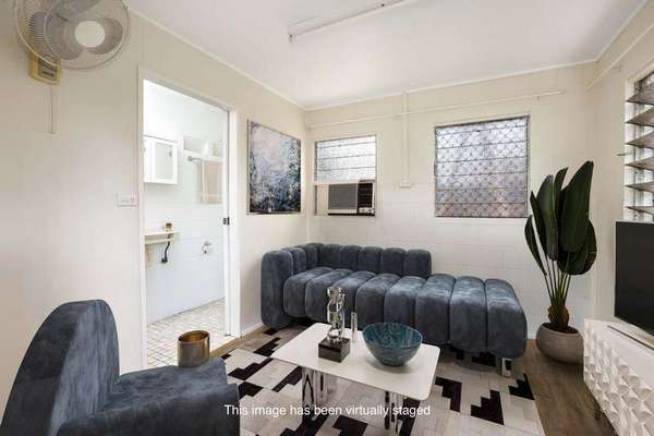 48 Fallon, Manunda - Thumbnail 6