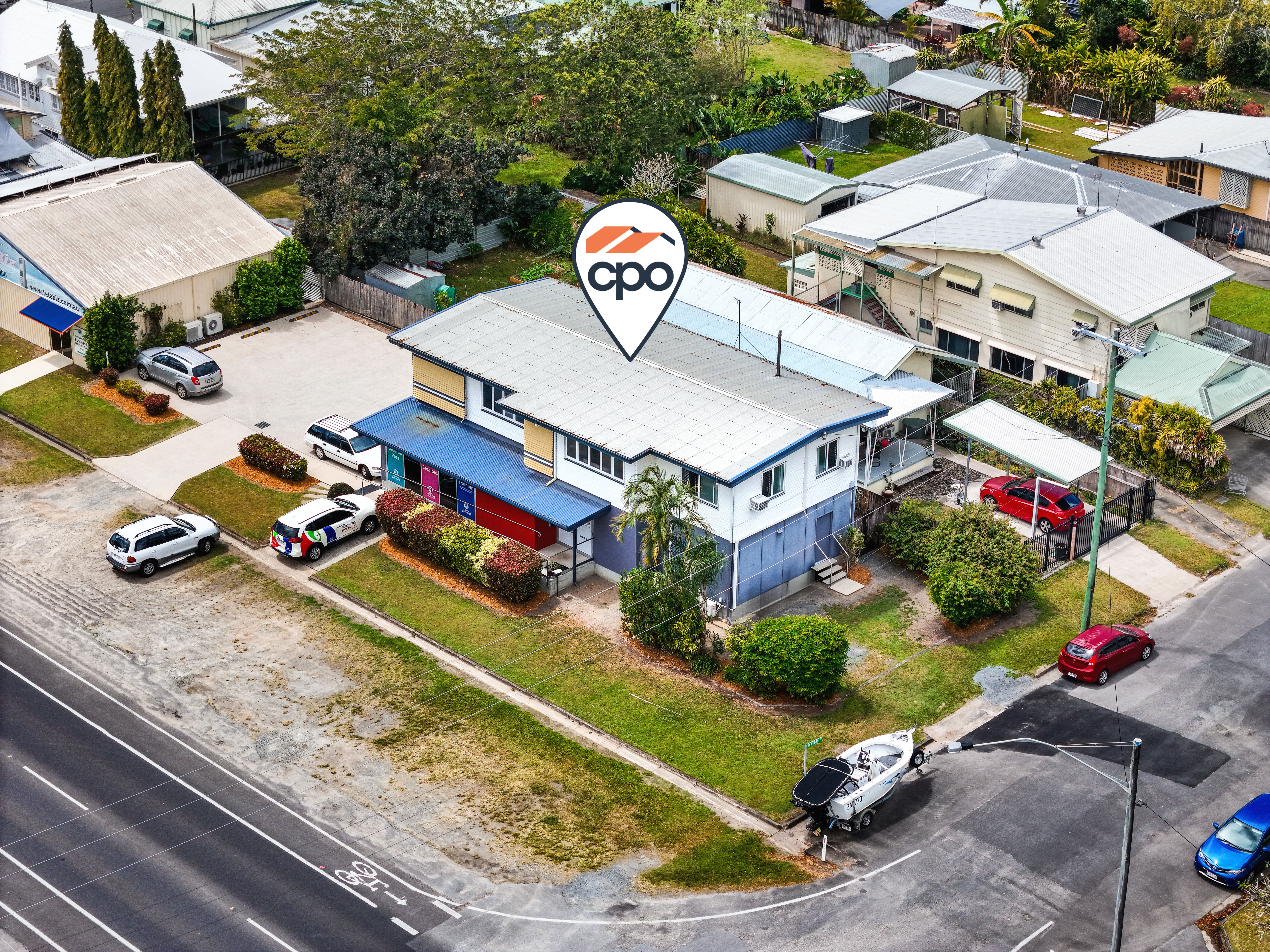 111 Scott, Bungalow - Image 1