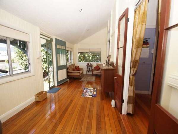 PARRAMATTA PARK QLD, 4870, Parramatta Park - Thumbnail 2