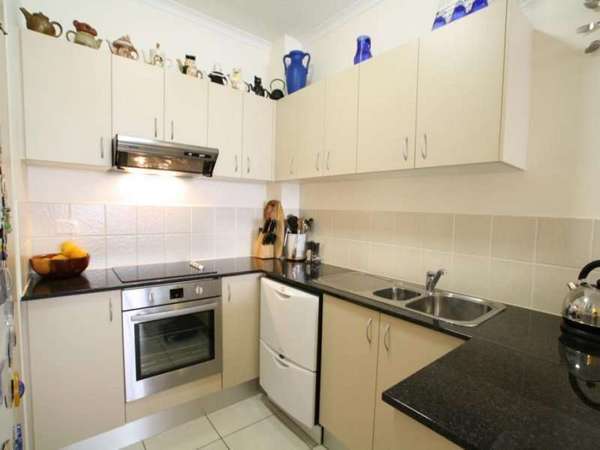 PARRAMATTA PARK QLD, 4870, Parramatta Park - Thumbnail 6