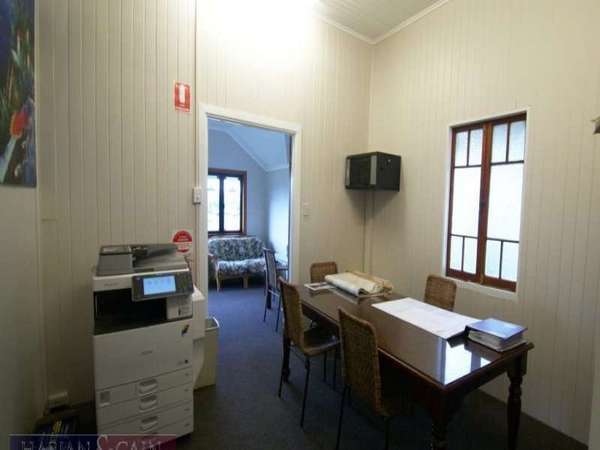 20 Scott Street, Parramatta Park - Thumbnail 5