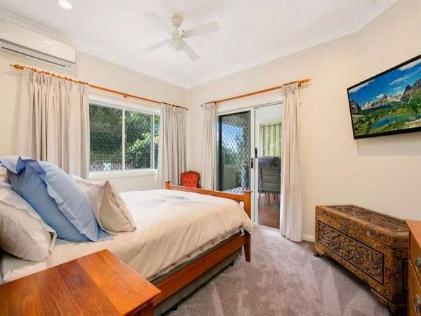 12 Whyandra Close, Mount Sheridan - Thumbnail 6