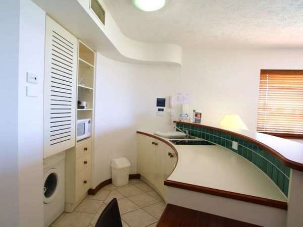 CAIRNS CITY QLD, 4870, Cairns City - Thumbnail 4
