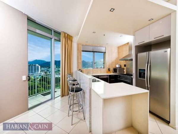 CAIRNS CITY QLD, 4870, Cairns City - Thumbnail 4