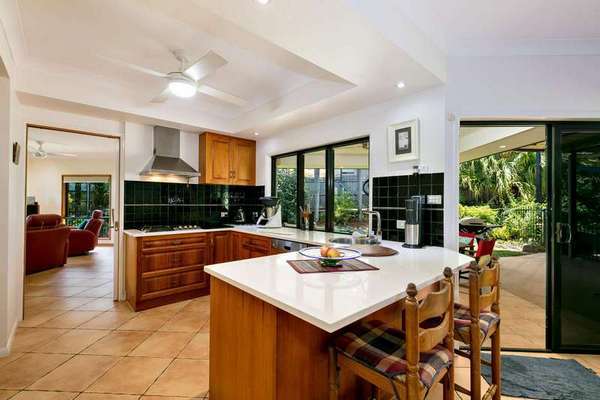 26 MACARTHUR CLOSE, Palm Cove - Thumbnail 5