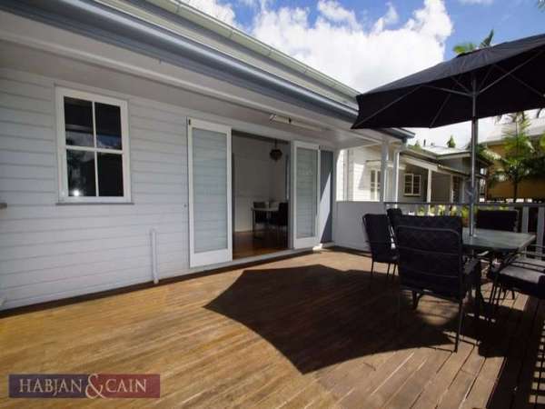 67 Charles Street, Parramatta Park - Thumbnail 2