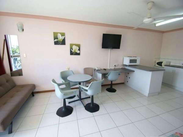 CAIRNS NORTH QLD, 4870, Cairns North - Thumbnail 2