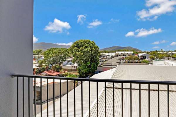 29/93-95 McLeod Street, Cairns City - Thumbnail 3