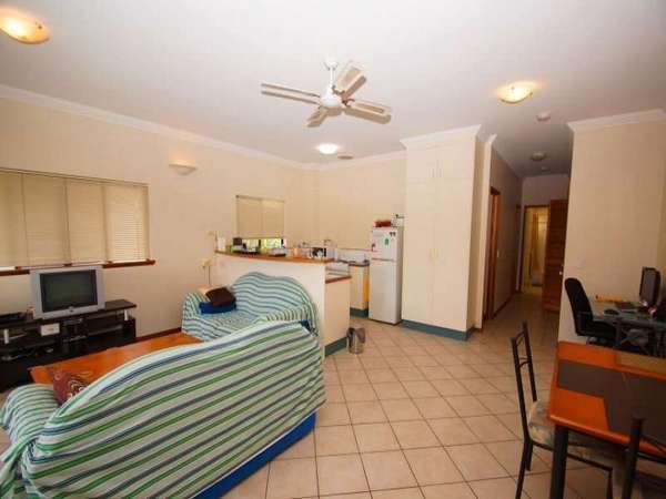 36 Cairns Street, Cairns North - Thumbnail 3