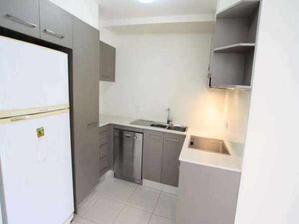 CAIRNS NORTH QLD, 4870, Cairns North - Thumbnail 4