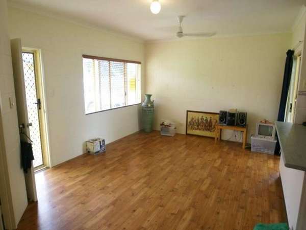 24 Avondale Street,, Mount Sheridan - Thumbnail 2