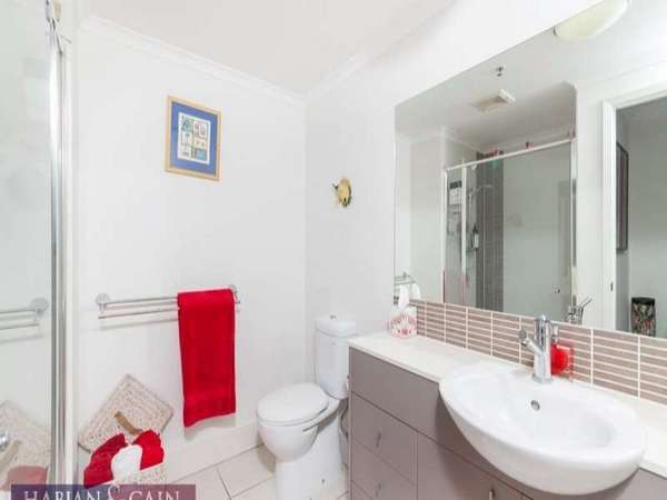 803/123-131 Grafton Street, Cairns City - Thumbnail 8