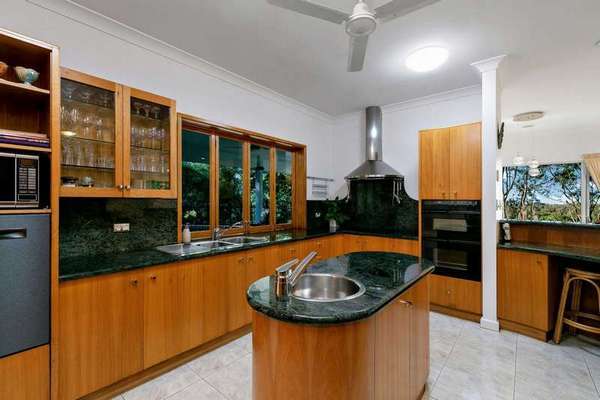 13-15 Plantation rd, Edmonton - Thumbnail 7