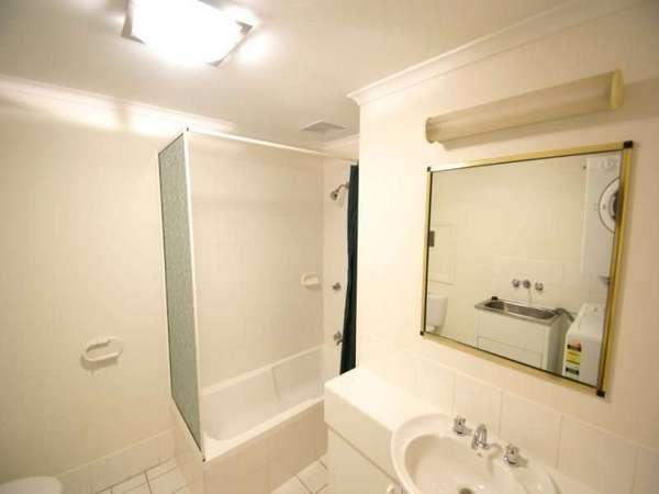 CAIRNS CITY QLD, 4870, Cairns City - Thumbnail 5