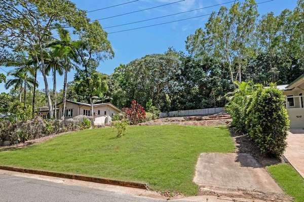 36 Goodwin Street, Edge Hill - Thumbnail 2