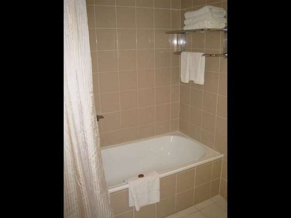CAIRNS NORTH QLD, 4870, Cairns North - Thumbnail 4