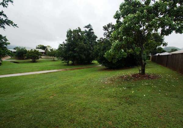 26 Tyrconnell Crescent, Redlynch - Thumbnail 2