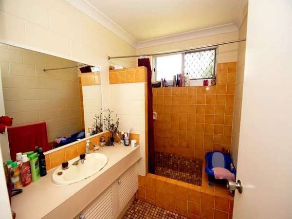 MOOROOBOOL QLD, 4870, Mooroobool - Thumbnail 4