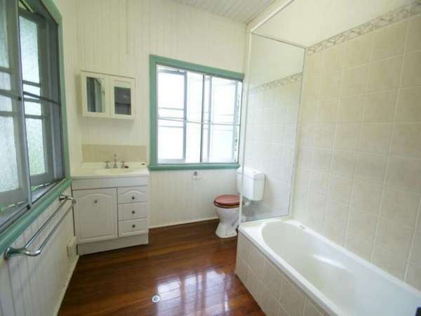 PARRAMATTA PARK QLD, 4870, Parramatta Park - Thumbnail 8